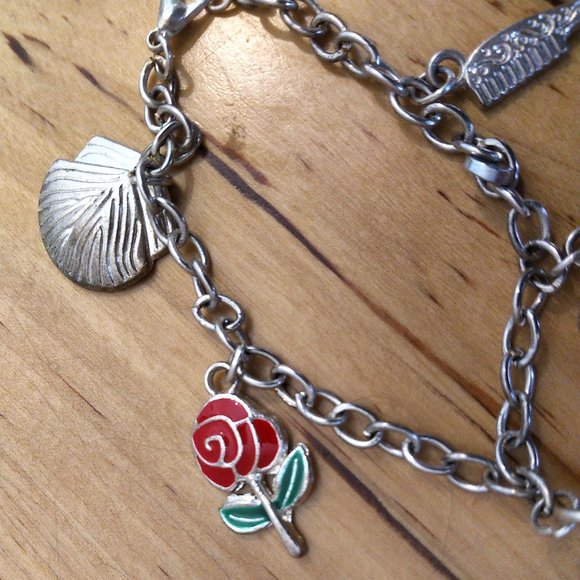 7" big girl Childs Sleeping Beauty charm bracelet apple comb heels - Picture 5 of 11